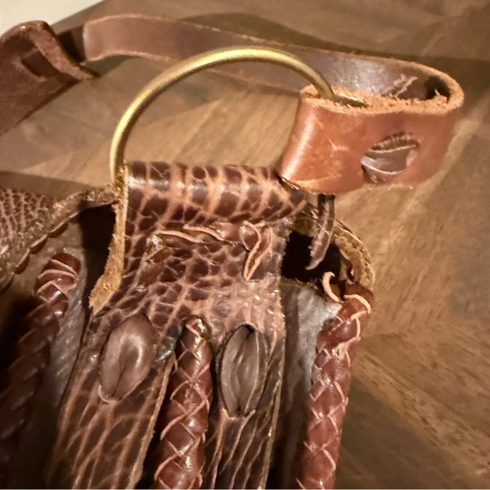 Artisan Handmade Leather Messenger Bag – Rustic Distressed Brown